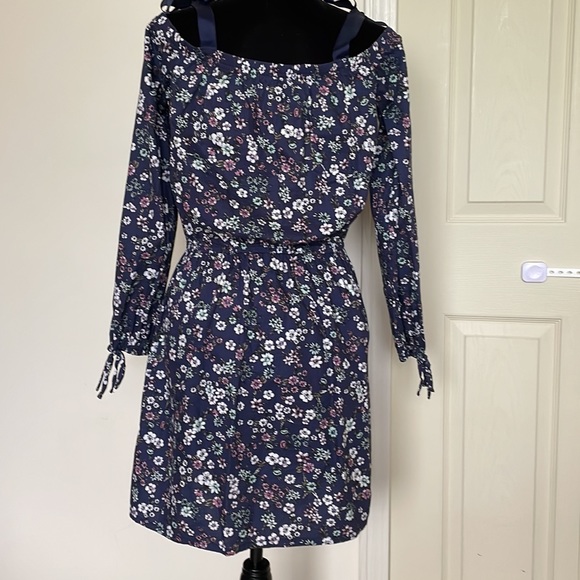 Beautiful dress 👗 size L - Picture 12 of 13